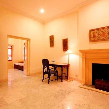 The Lallgarh Palace A Heritage Hotel بيكانير المظهر الخارجي الصورة