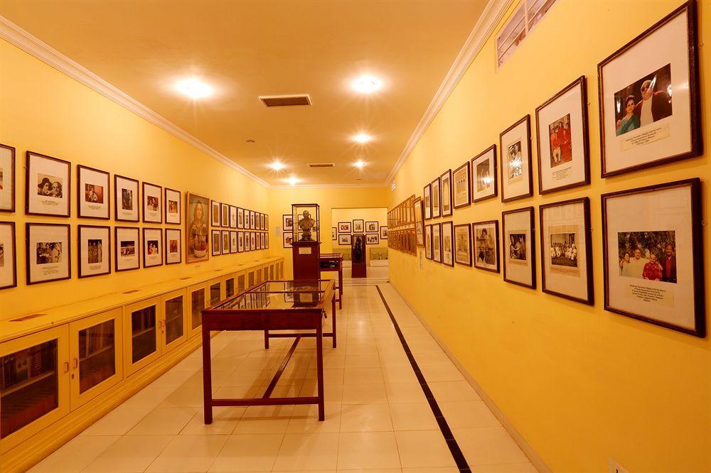 The Lallgarh Palace A Heritage Hotel بيكانير المظهر الخارجي الصورة