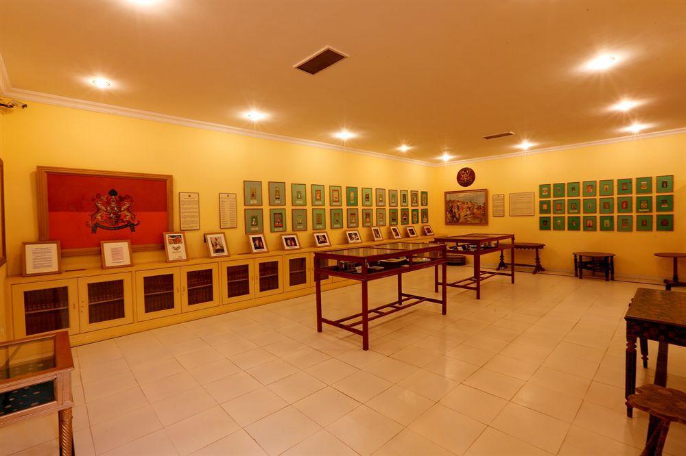 The Lallgarh Palace A Heritage Hotel بيكانير المظهر الخارجي الصورة