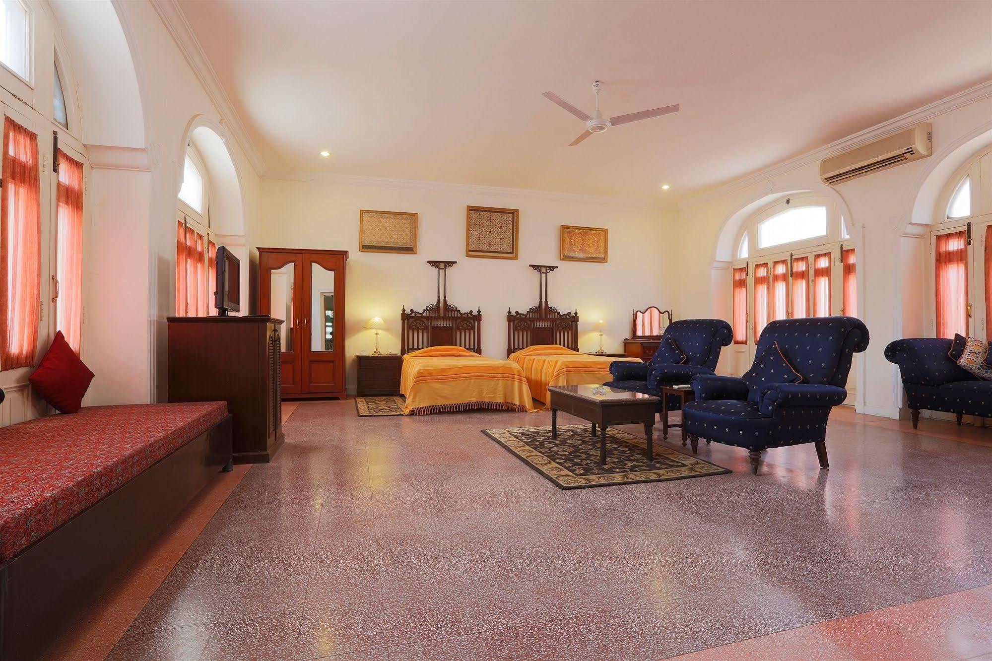 The Lallgarh Palace A Heritage Hotel بيكانير المظهر الخارجي الصورة