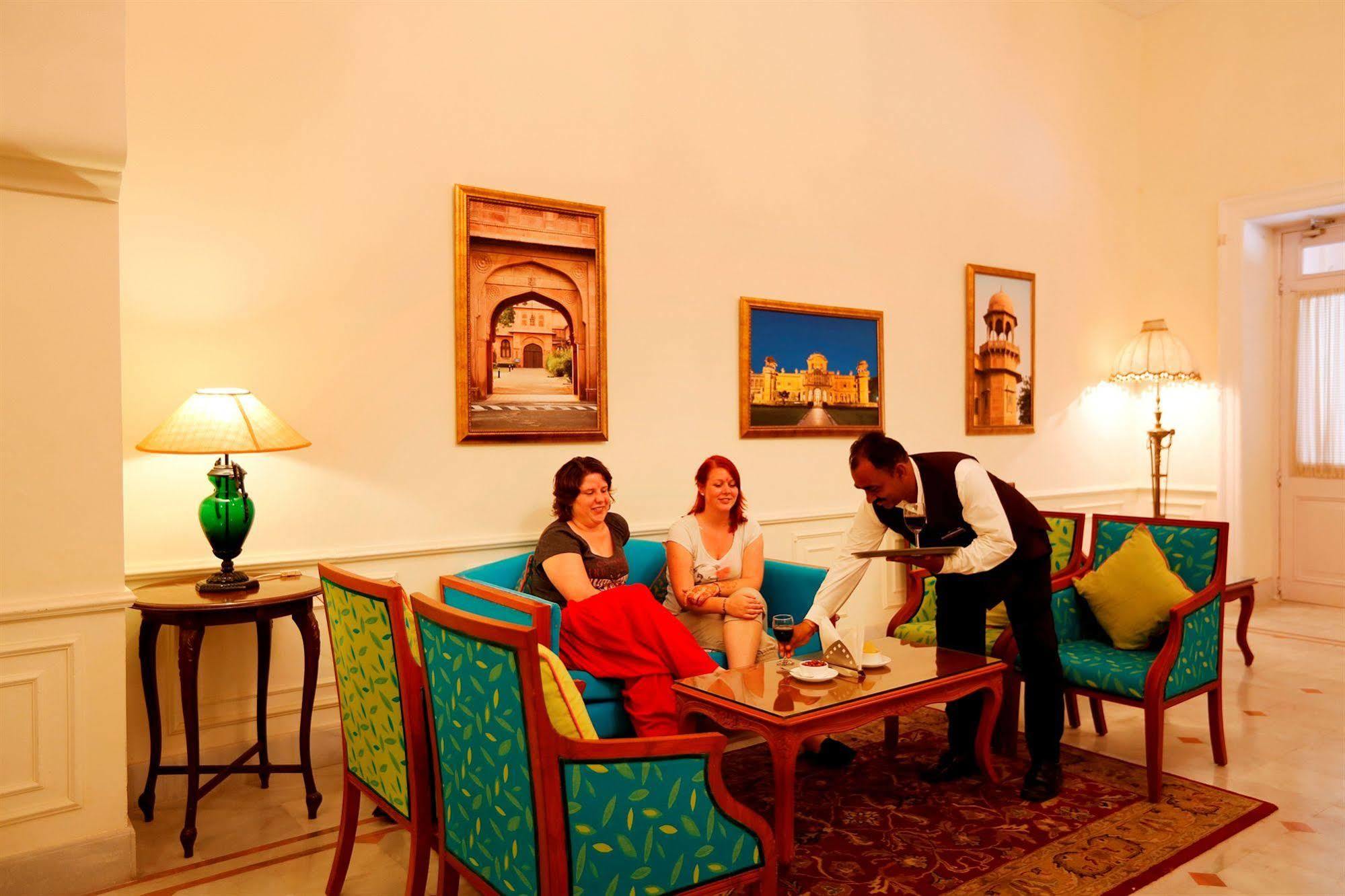 The Lallgarh Palace A Heritage Hotel بيكانير المظهر الخارجي الصورة
